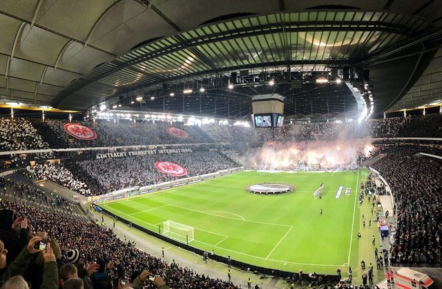 Eintracht Frankfurt om 15